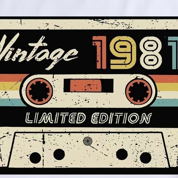 Vintage 1981 Crop Top | SIZE S - Picture 4 of 4